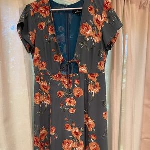 Blue floral dress with tie / keyhole cut out